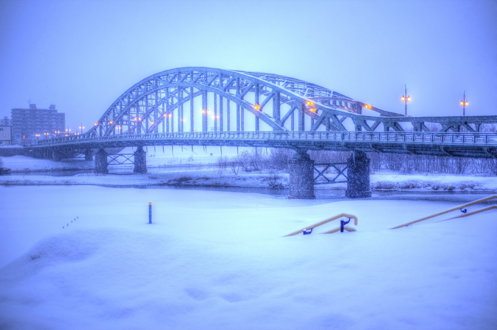 雪白河畔古橋靜卧北海道（北海道）