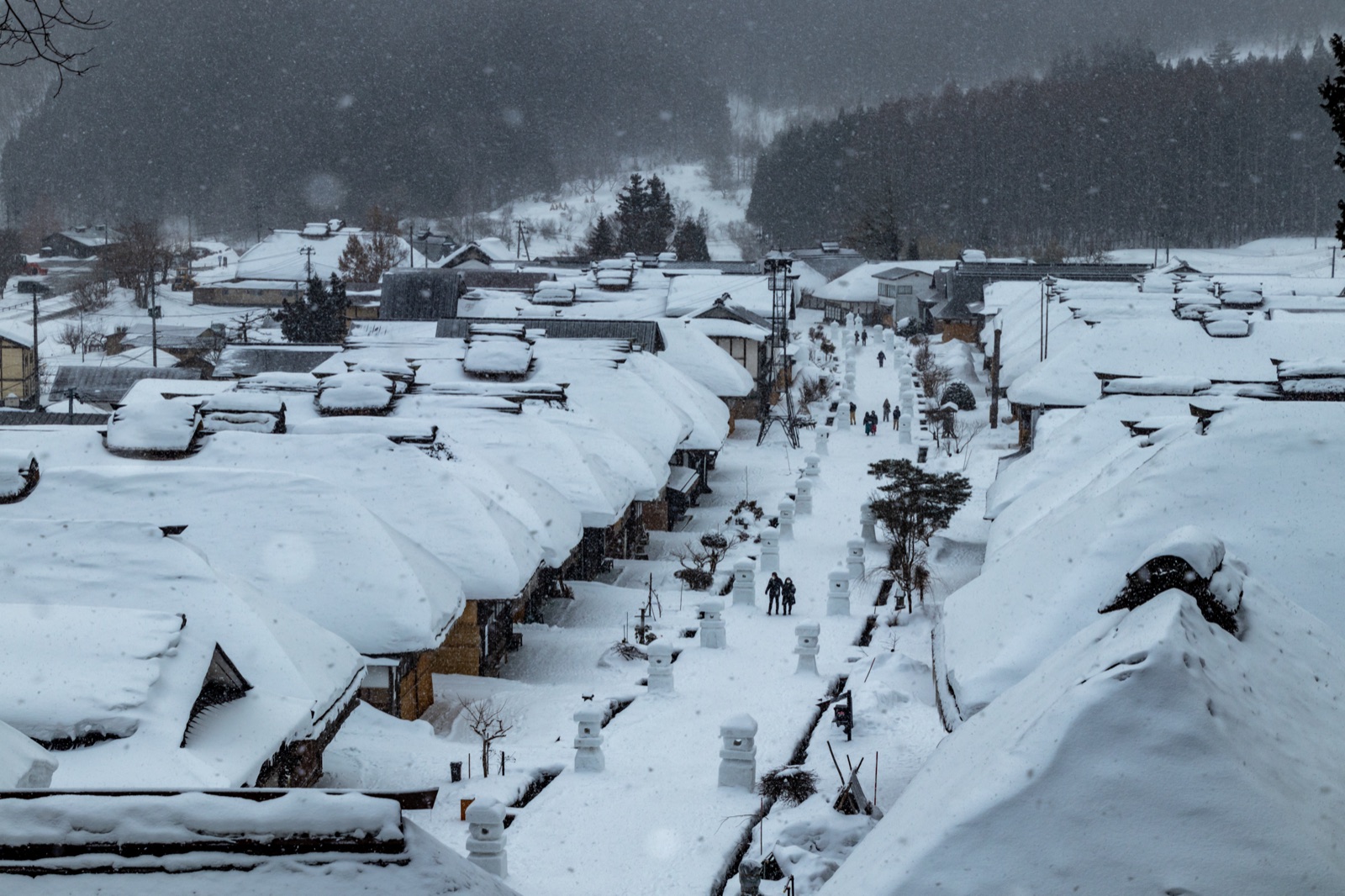 福島冬日大內宿 江戶時代凍結的街景（福島県）