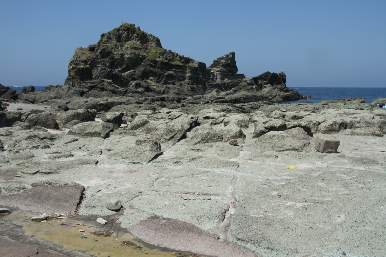 青森深浦町千疊敷與兜岩 地震隆起的海岸奇景（青森県）