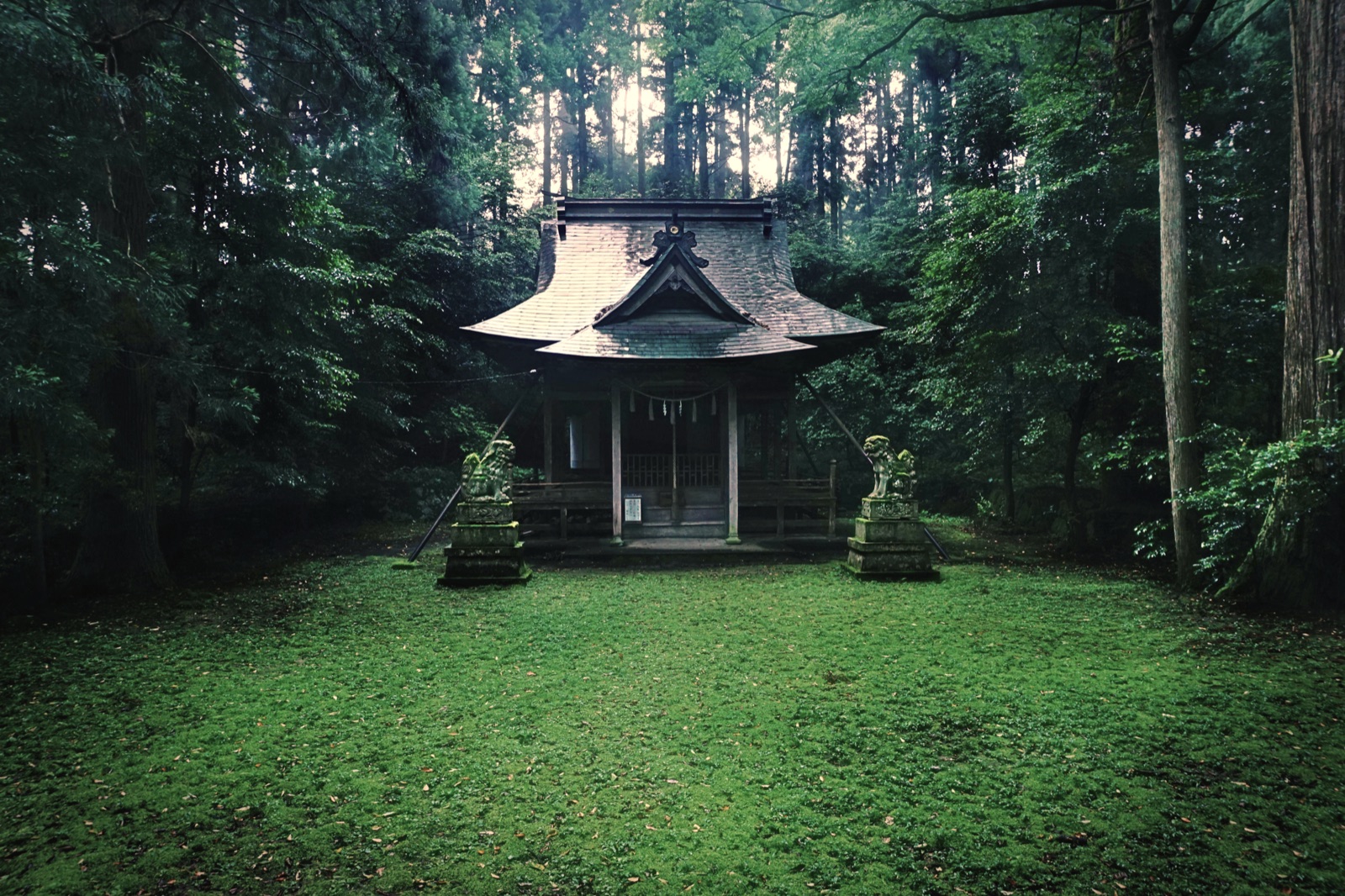 兵庫戸神社 空氣裡的寂靜（兵庫県）