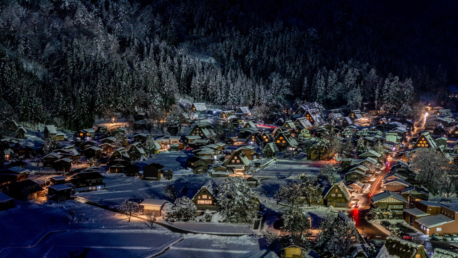 岐阜冬夜雪景　白川鄉合掌村的世遺風貌（岐阜県）