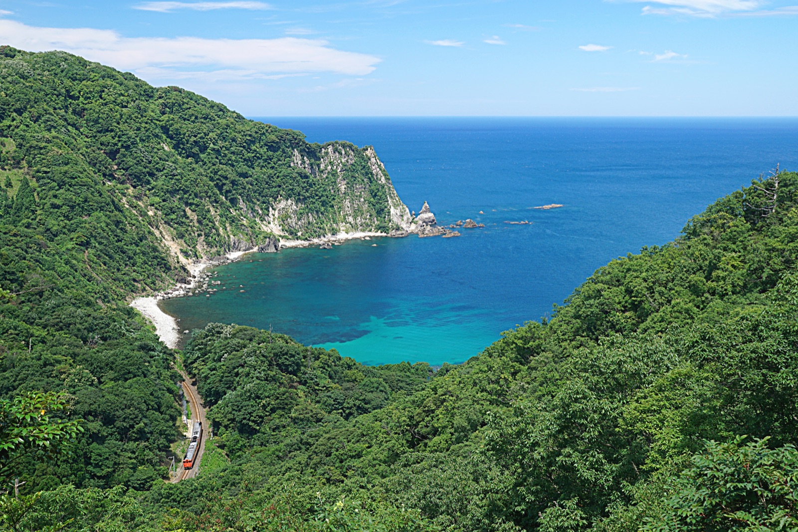 俯瞰鎧的袖 兵庫夏日的天然風景（兵庫県）