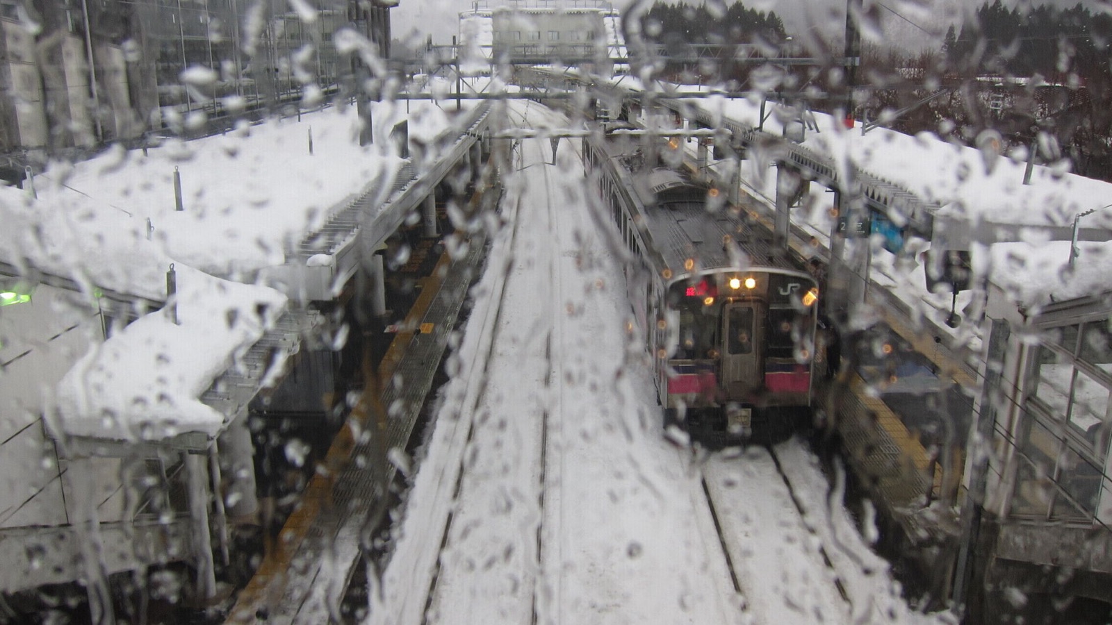 秋田縣雨夾雪的寧靜時刻（秋田県）