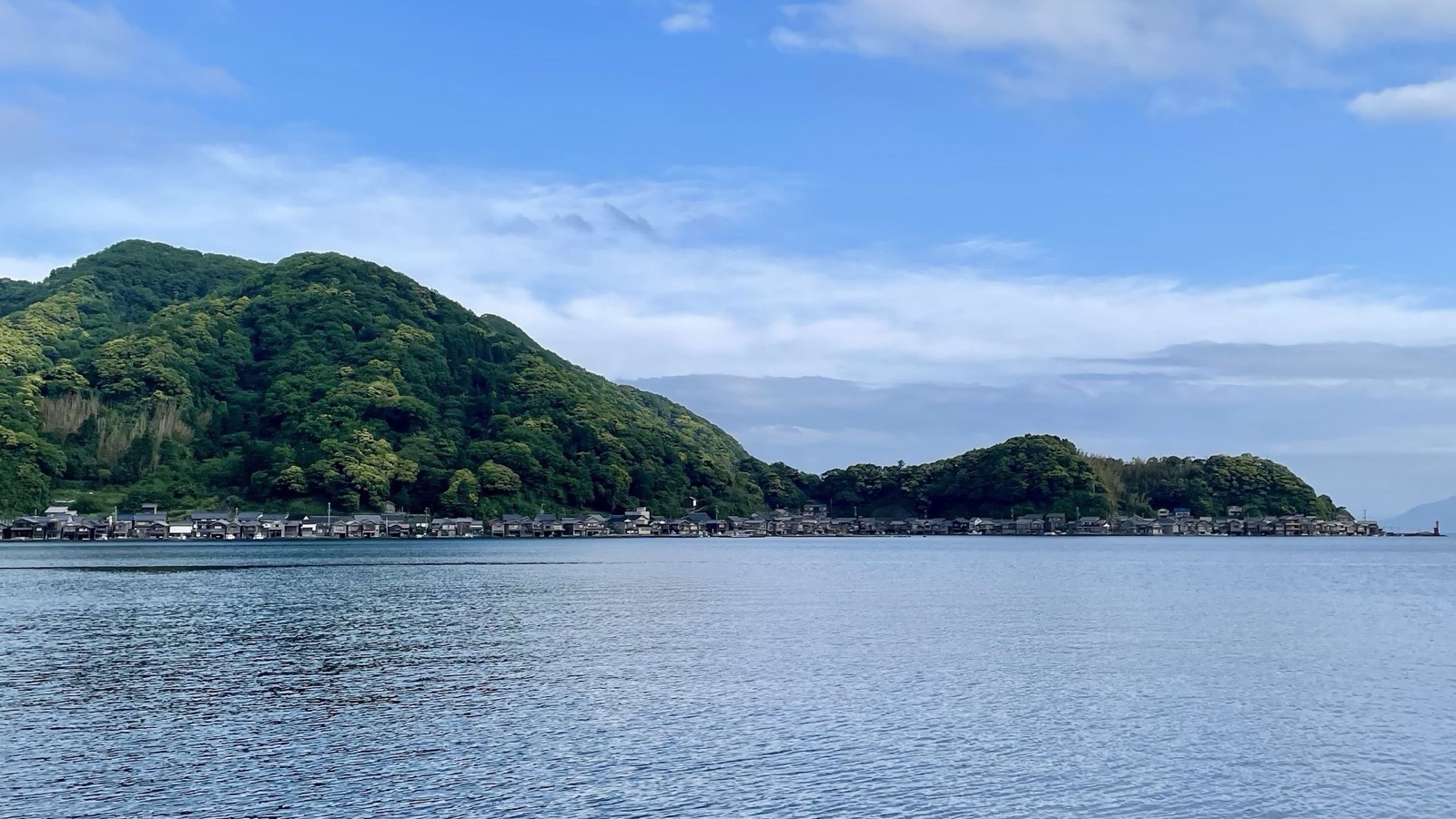 京都伊根的船屋：水上人家的靜謐風景（京都府）