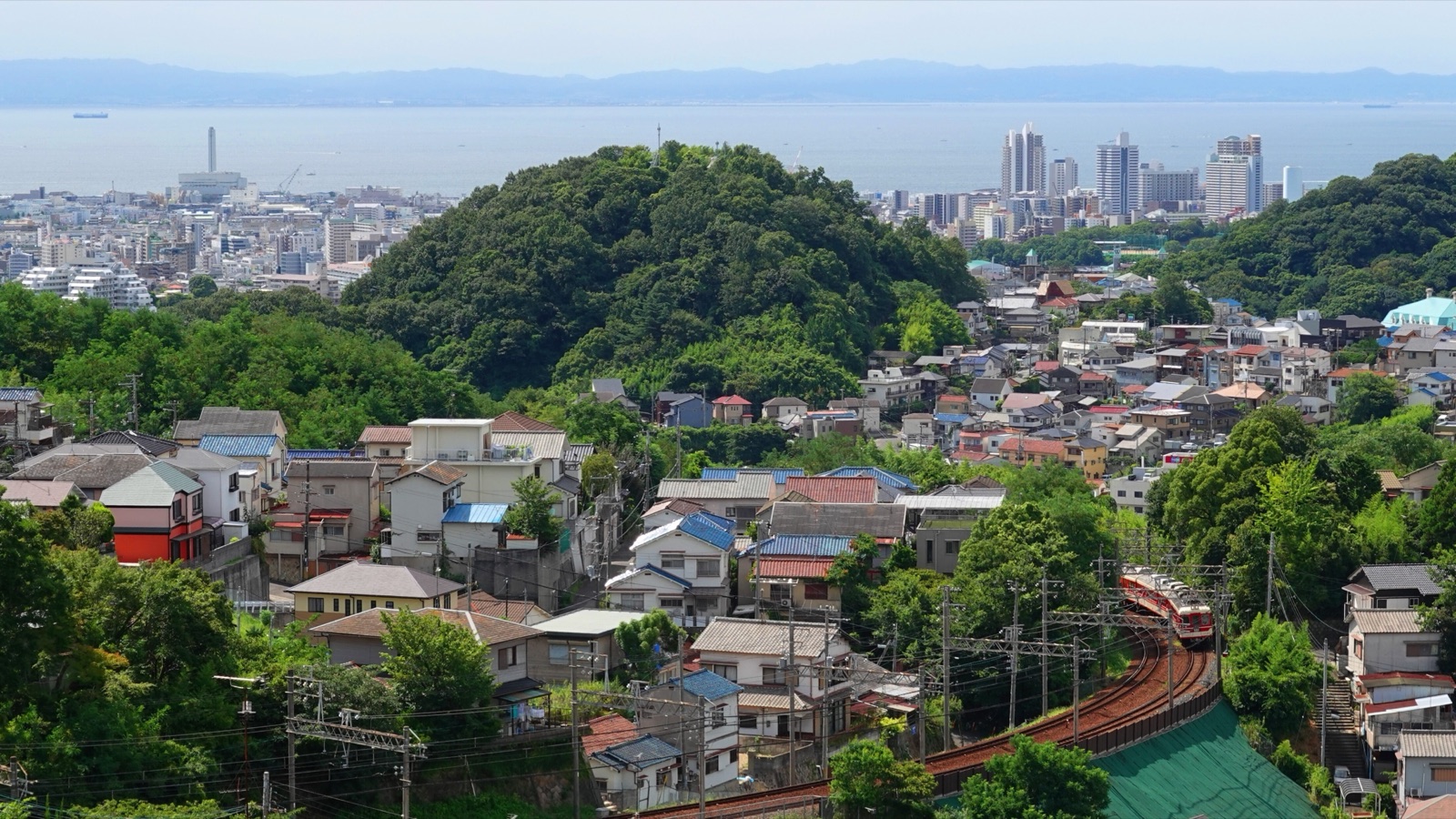 鵯越的縮景——神戸電鐵與遠山的對話（兵庫県）