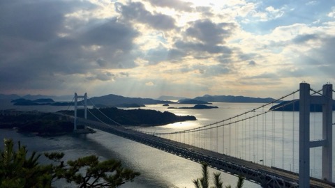 鷲羽山から眺む