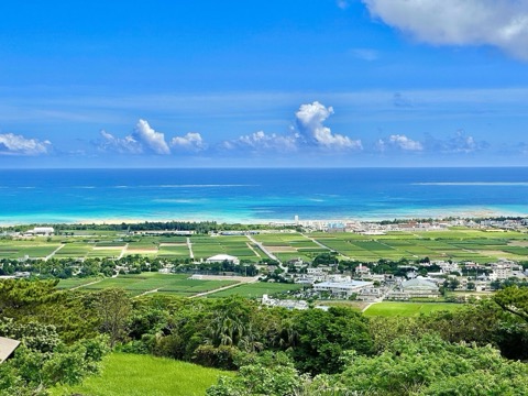 久米島登那覇園地 石上的視野（沖繩縣）
