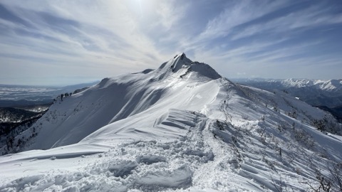 群馬縣山頂之路：登山者足跡之地（群馬縣）
