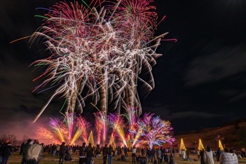 新潟冬日煙火祭 長岡的季節風景（花火）