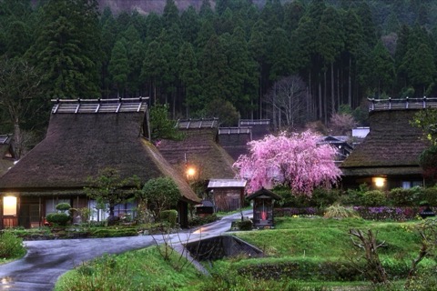 京都美山茅草屋村 春曉時分的日本原鄉（京都府）