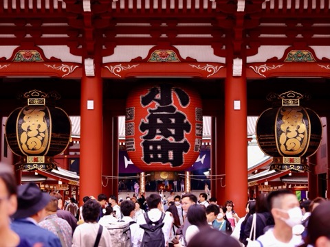 色彩絢麗的淺草寺 東京信仰與美學的交會（東京都）