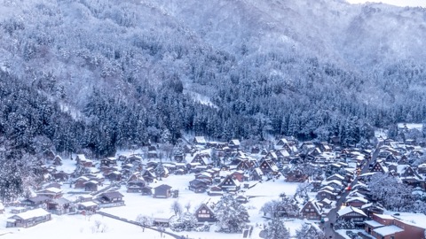 岐阜 白川鄉 合掌聚落的雪景（岐阜縣）