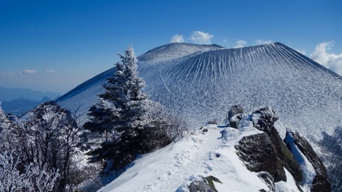 淺間山的雪衣——長野的冬日靜寂（長野縣）