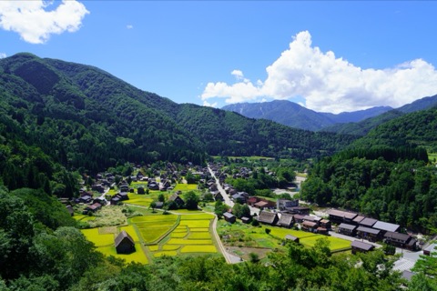 俯瞰白川郷的天守閣展望台風景（岐阜縣）