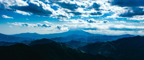塔之嶽的晨曦 神奈川的靜謐山徑（神奈川縣）