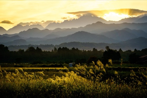 秋日富山的靜謐山水風景（富山縣）