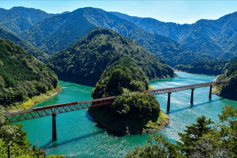 靜岡秘境鐵道 奧大井湖上站的無盡風景（靜岡縣）