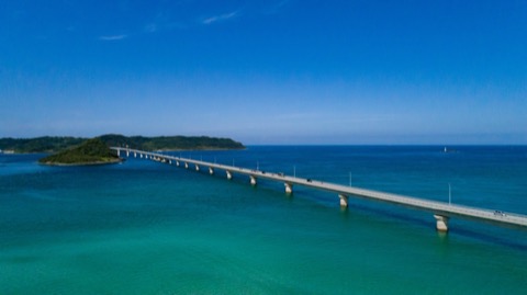 山口縣角島大橋——跨越海峽的壯麗連結（山口縣）