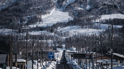 真狩村遠眺 羊蹄山的沉靜身影（aachiii 攝）