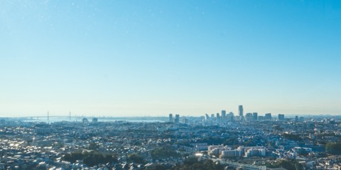 溫柔晨光下的橫濱街景