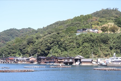 京都北部伊根灣 獨特的船屋建築群（京都府）