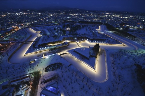 北海道五稜郭堡壘 星夢燈飾點亮冬夜（北海道）