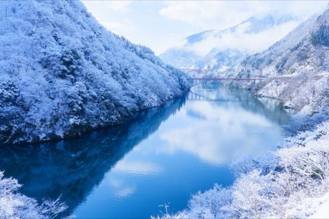 莊川峽的峽谷風景（富山縣）