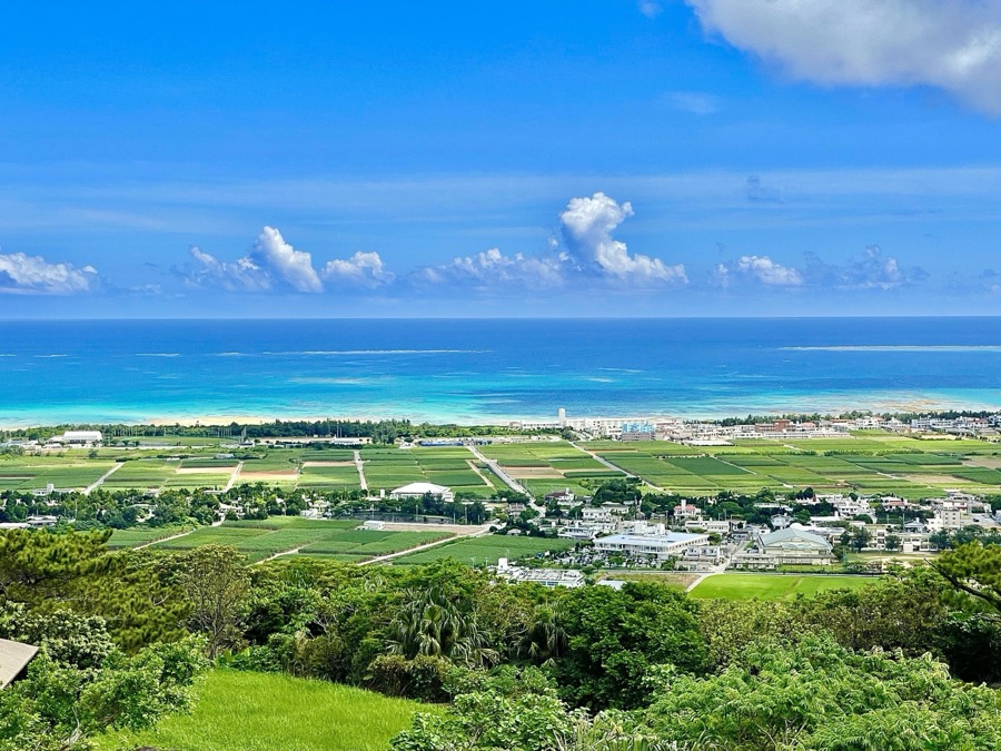 久米島・登那覇園地からの眺望（沖縄県）