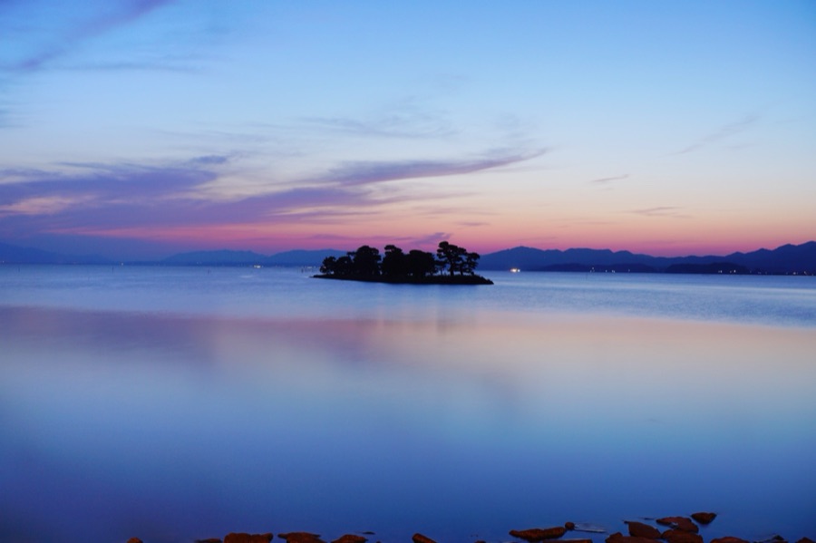 宍道湖   湖畔での夕景（島根県）