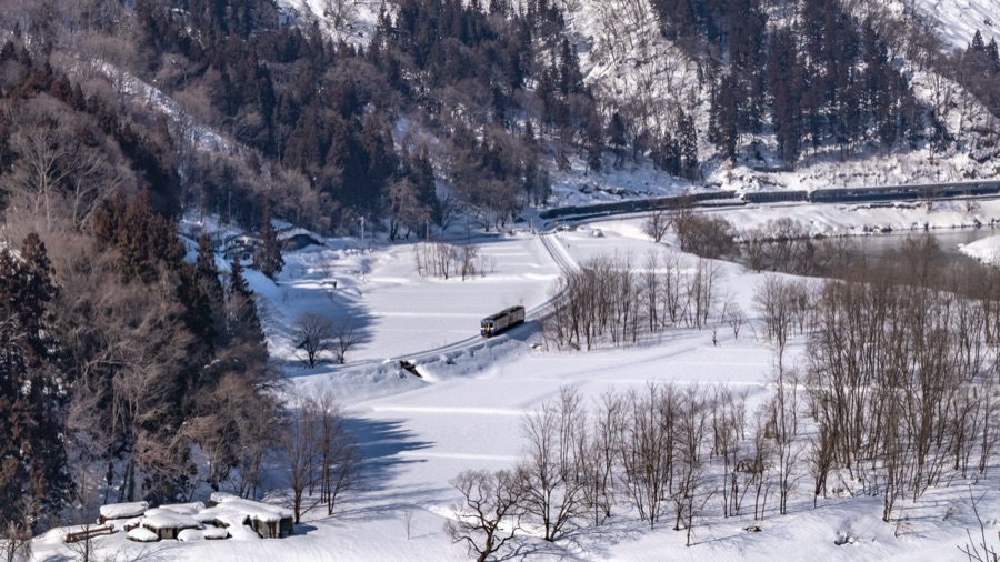 長野県 飯山線冬景色(下高井郡野沢温泉村)(長野県)